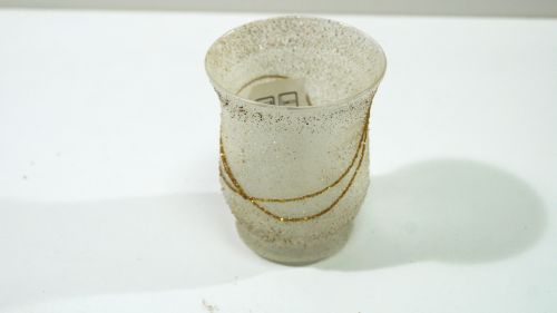Свещник захаросана чашка с златен кант