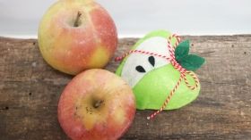 Мартеница ябълка- зелена