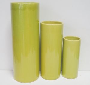 Керамична ваза цилиндър зелена ср.