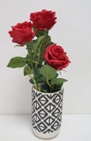 Стрък роза розова/лилава/червена