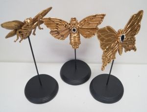 Пеперуда на стойка златна 3 модела