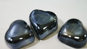 Стъклени камъни сърца- черни