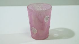Стъклен свещник чашка розова с снежинки