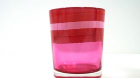 Свещник чашка розова с червено рае