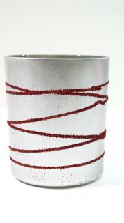 Свещник сребърна чашка с червен кант